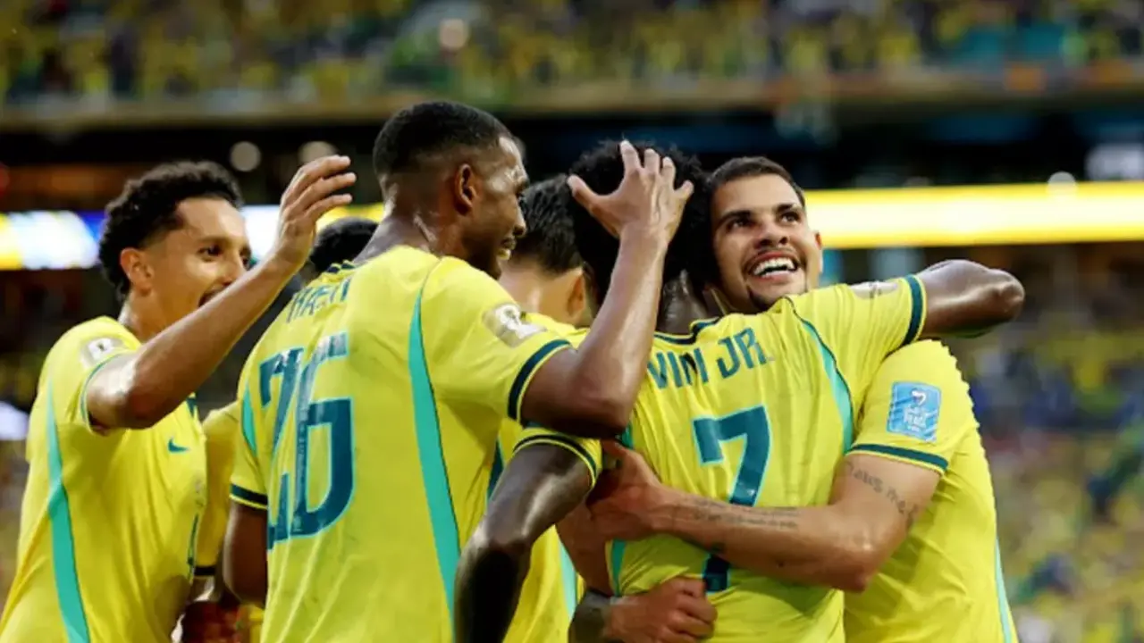 متى تنطلق مباراة البرازيل واليابان في كأس العالم؟